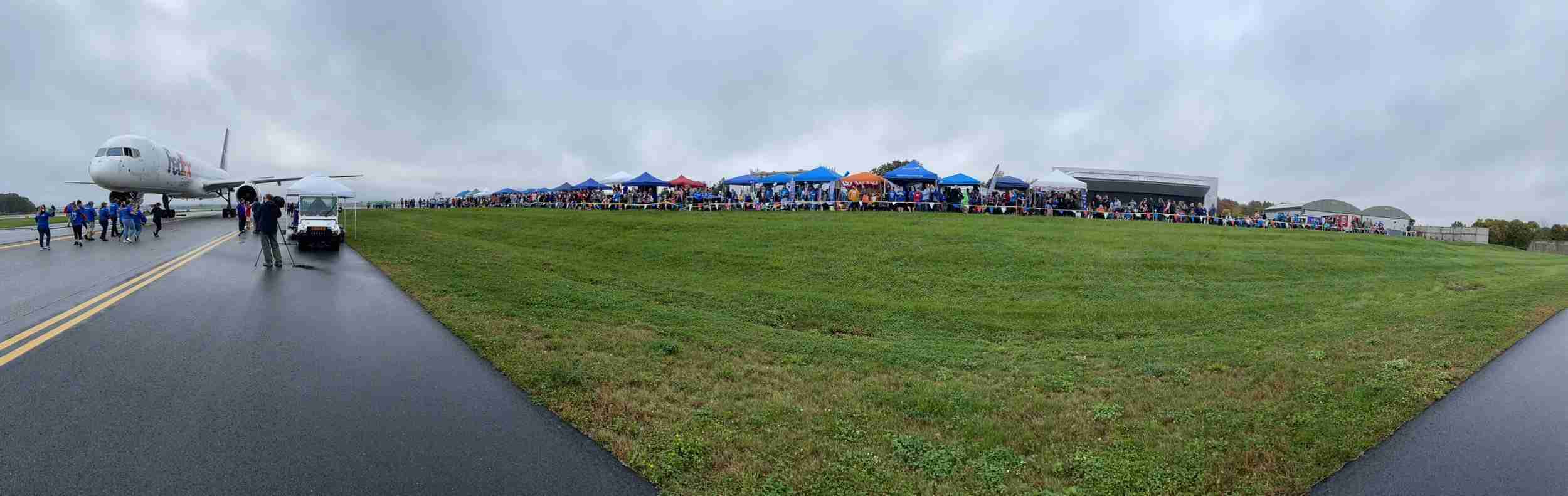 Plane PUll ALL the people.jpg