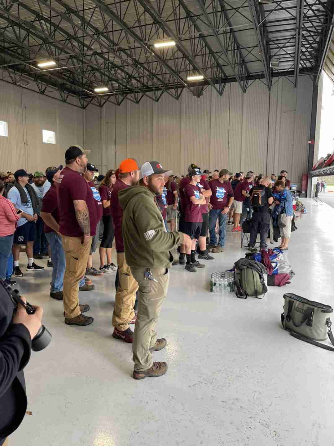 Plane Pull hanger opening.jpg