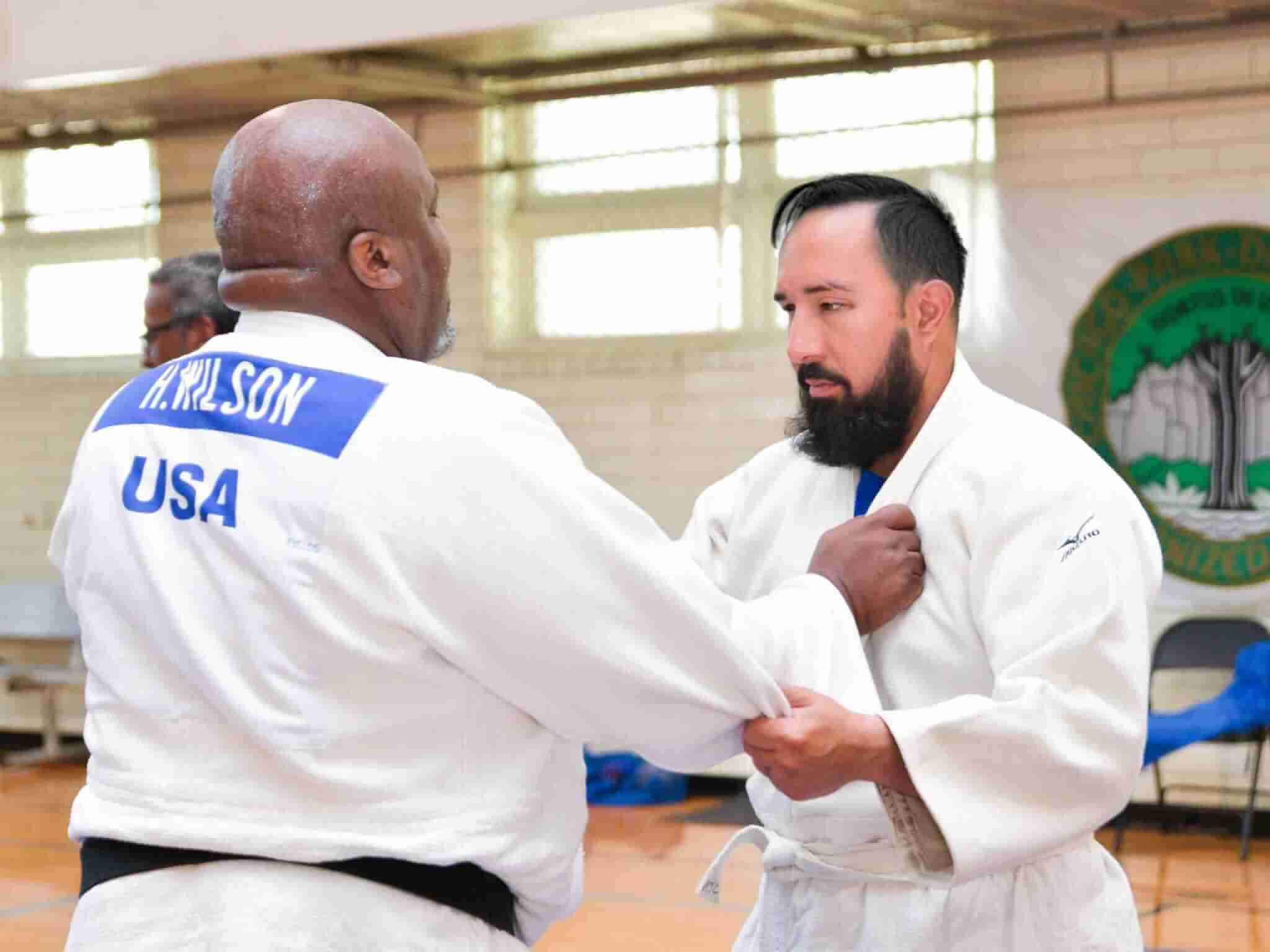 Facetune_21-06-2023-13-42-06