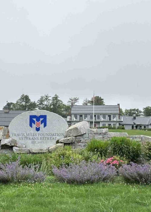 Travissign copy 2 (1)